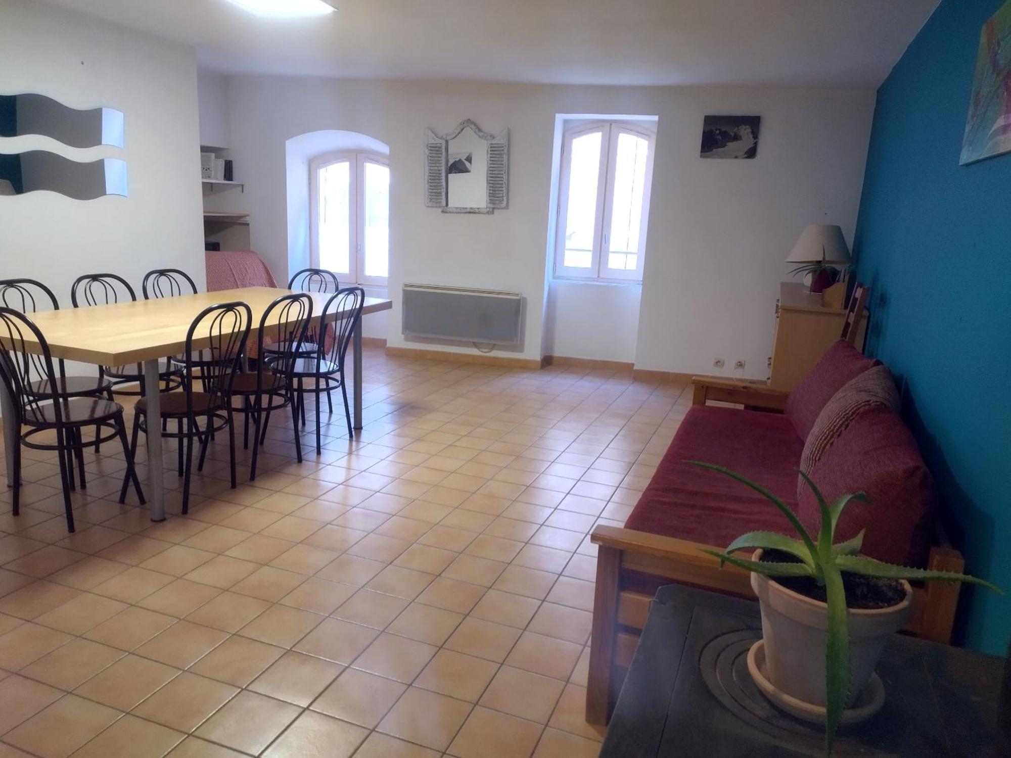 Gîte de l'ASPA Saint-Christol  Chambre photo