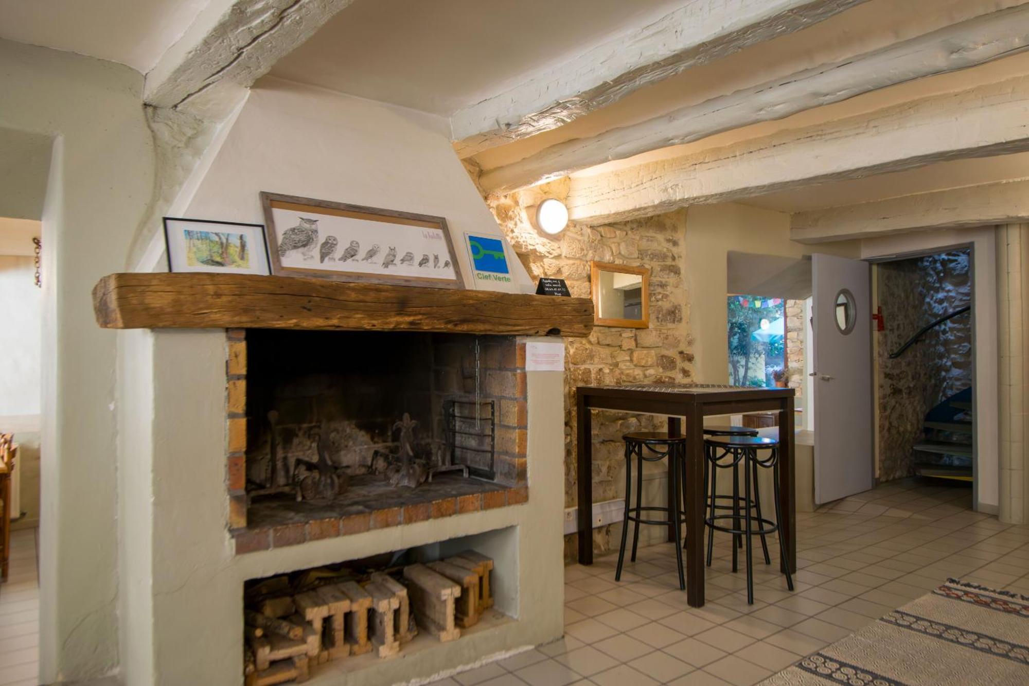 Gîte de l'ASPA Saint-Christol  Chambre photo